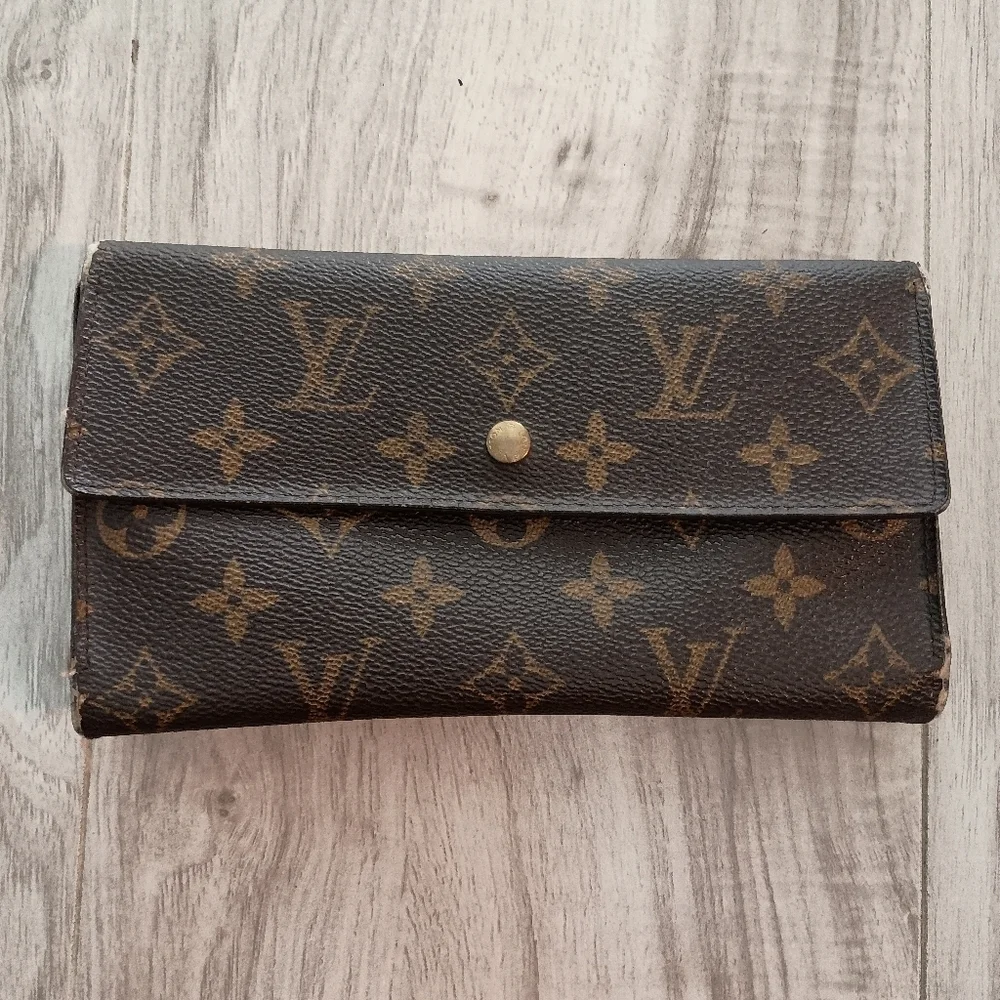 Louis Vuitton Vintage Monogram Porte Tresor International Wallet